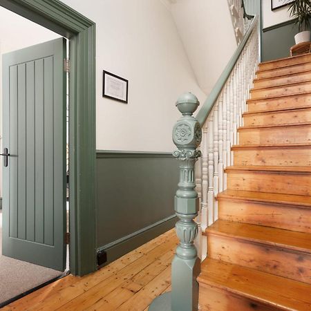 New Luxury For 2024 - Central Plymouth House - Sleeps 10 - Access To Plymouth Town - Close To The Barbican - Pets Welcome - Parking Available - By Luxe Living By Sophia Εξωτερικό φωτογραφία