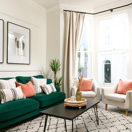 New Luxury For 2024 - Central Plymouth House - Sleeps 10 - Access To Plymouth Town - Close To The Barbican - Pets Welcome - Parking Available - By Luxe Living By Sophia Εξωτερικό φωτογραφία
