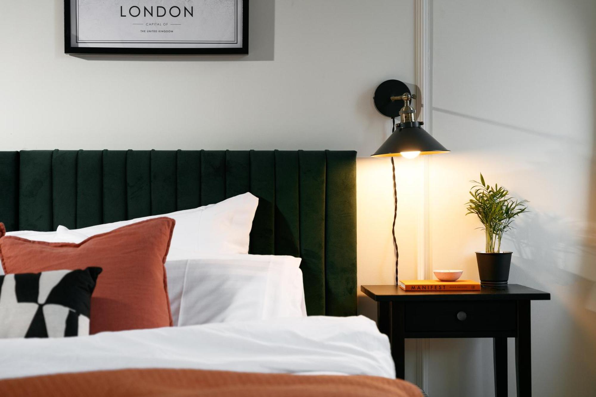 New Luxury For 2024 - Central Plymouth House - Sleeps 10 - Access To Plymouth Town - Close To The Barbican - Pets Welcome - Parking Available - By Luxe Living By Sophia Εξωτερικό φωτογραφία