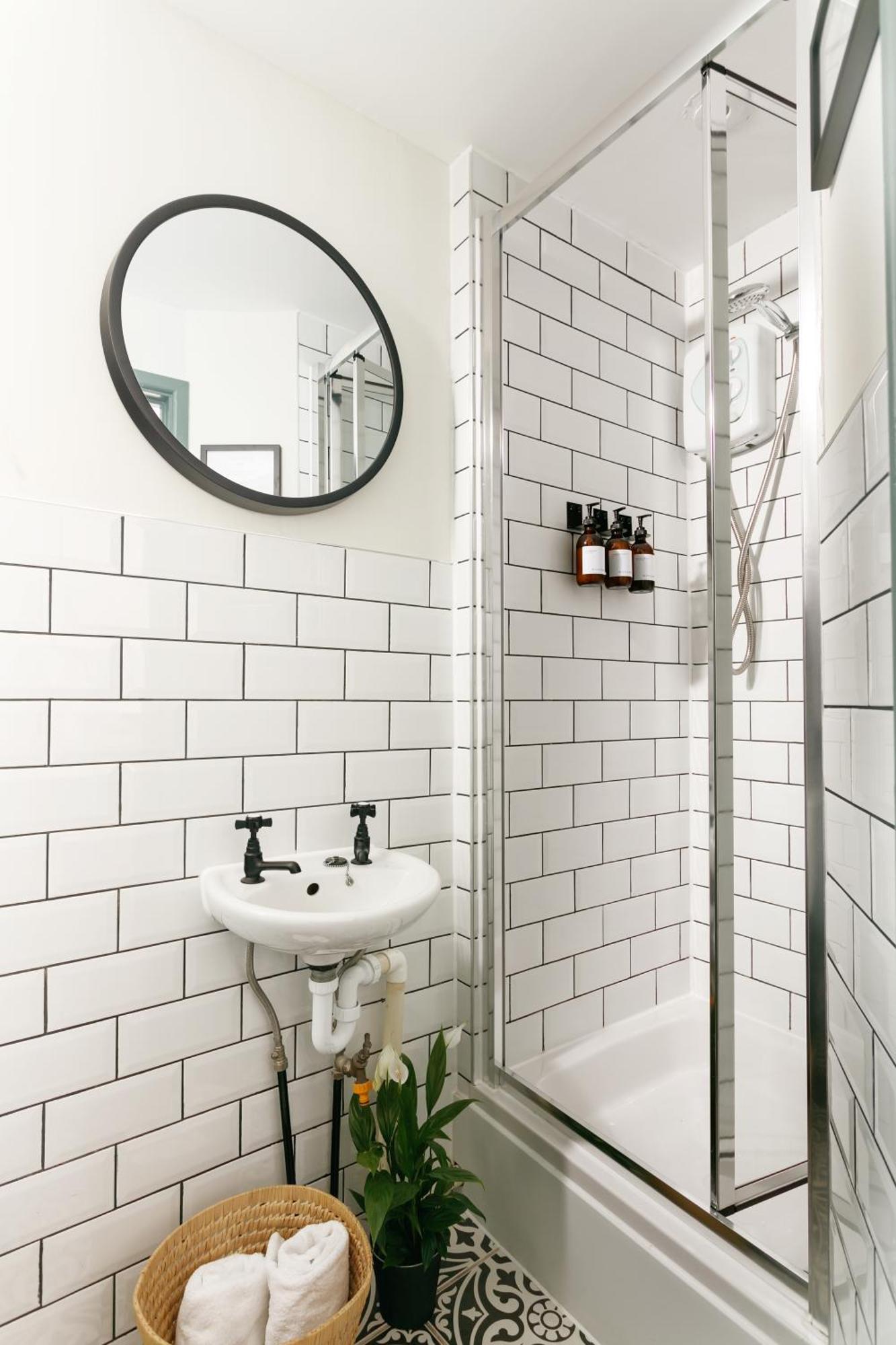 New Luxury For 2024 - Central Plymouth House - Sleeps 10 - Access To Plymouth Town - Close To The Barbican - Pets Welcome - Parking Available - By Luxe Living By Sophia Εξωτερικό φωτογραφία