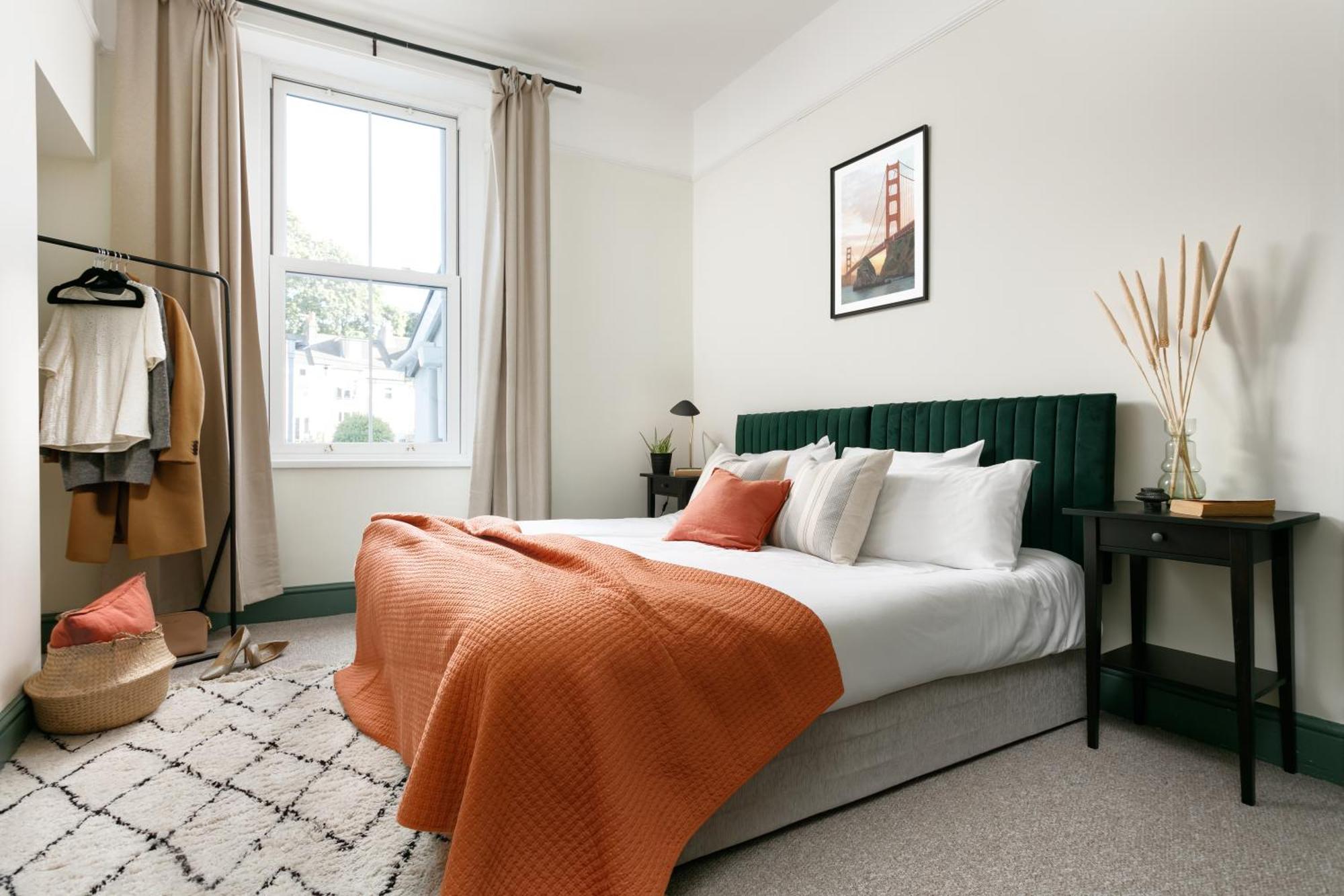 New Luxury For 2024 - Central Plymouth House - Sleeps 10 - Access To Plymouth Town - Close To The Barbican - Pets Welcome - Parking Available - By Luxe Living By Sophia Εξωτερικό φωτογραφία