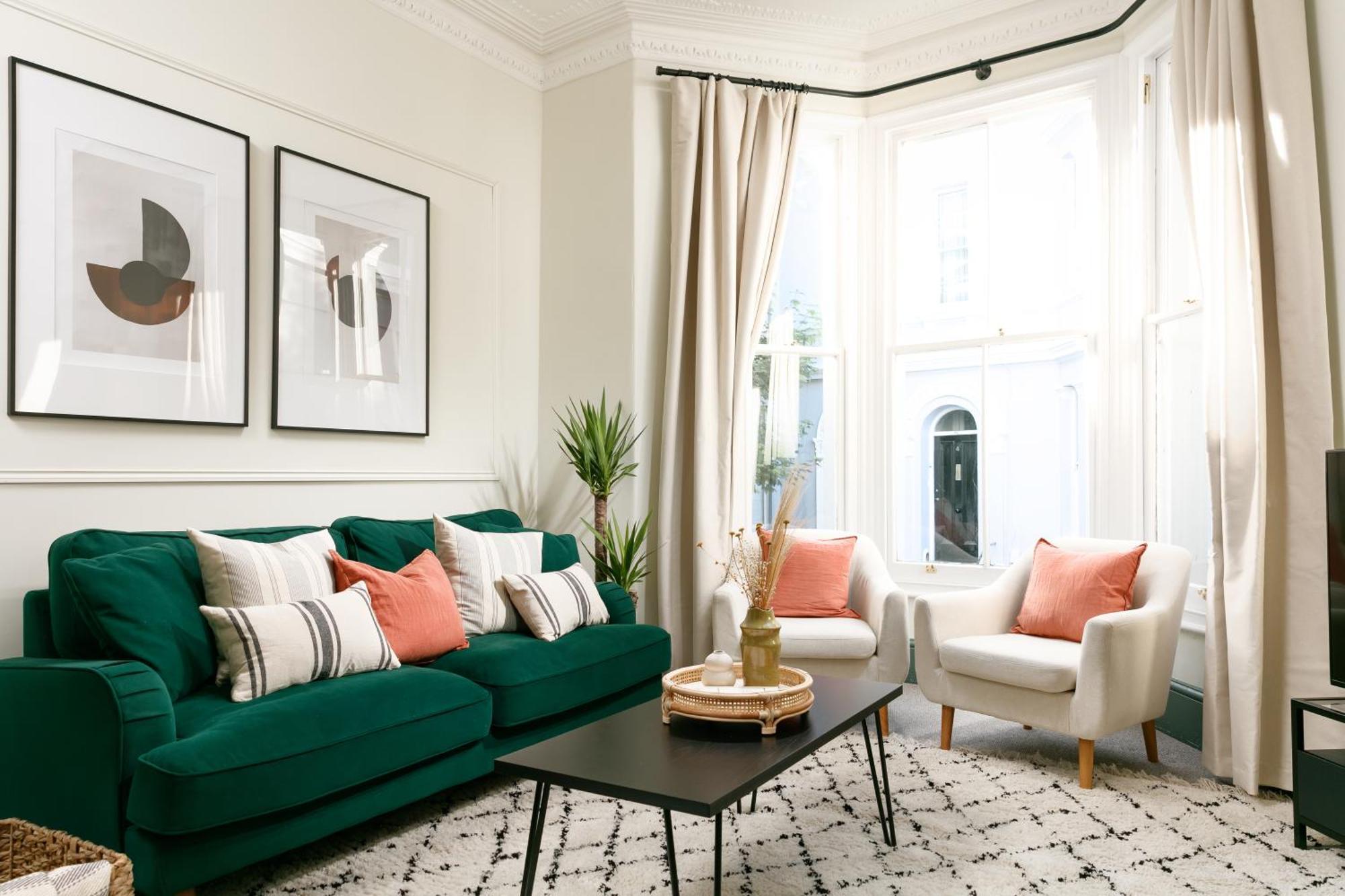 New Luxury For 2024 - Central Plymouth House - Sleeps 10 - Access To Plymouth Town - Close To The Barbican - Pets Welcome - Parking Available - By Luxe Living By Sophia Εξωτερικό φωτογραφία